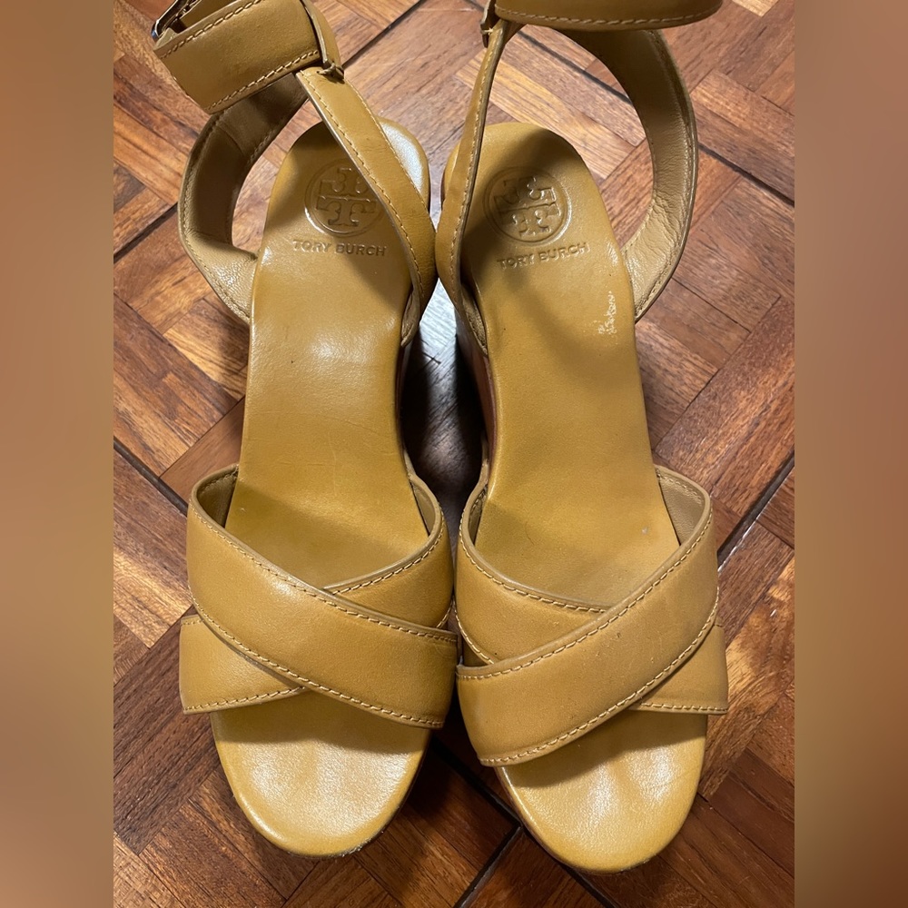 Tory burch leather wedge sandals